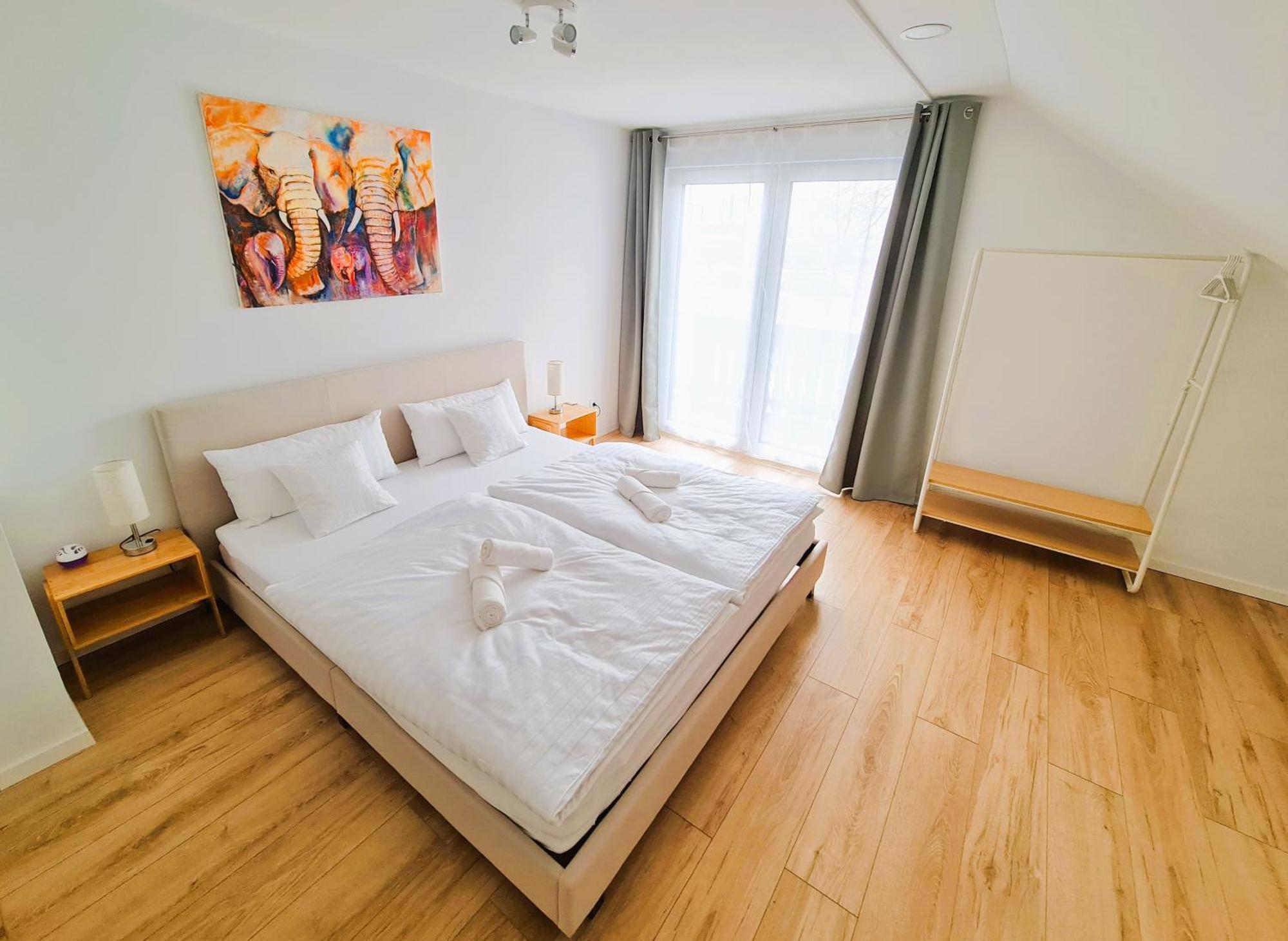 Apartment Naehe Airbus Manching Exterior foto