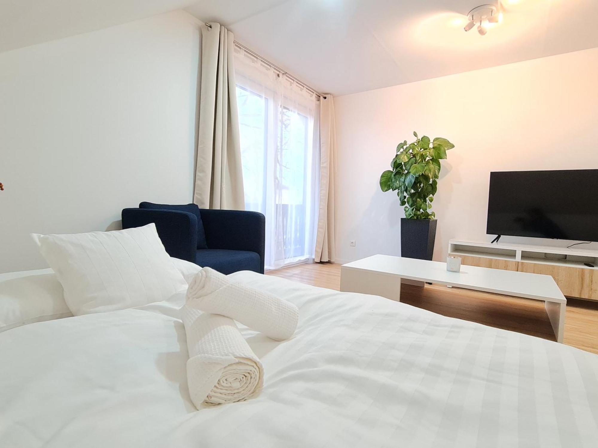 Apartment Naehe Airbus Manching Exterior foto